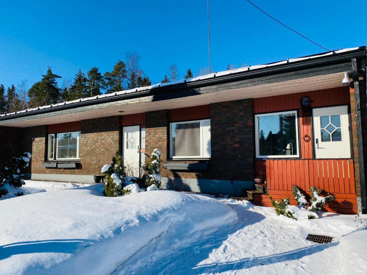 Two Bedrooms,Dining Area And Bathroom With Private Entrance Kotka Exteriér fotografie