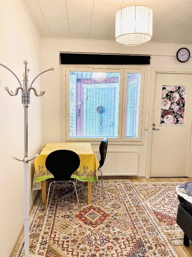 Two Bedrooms,Dining Area And Bathroom With Private Entrance Kotka Exteriér fotografie